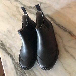 Like New Tretorn Rain Bootie